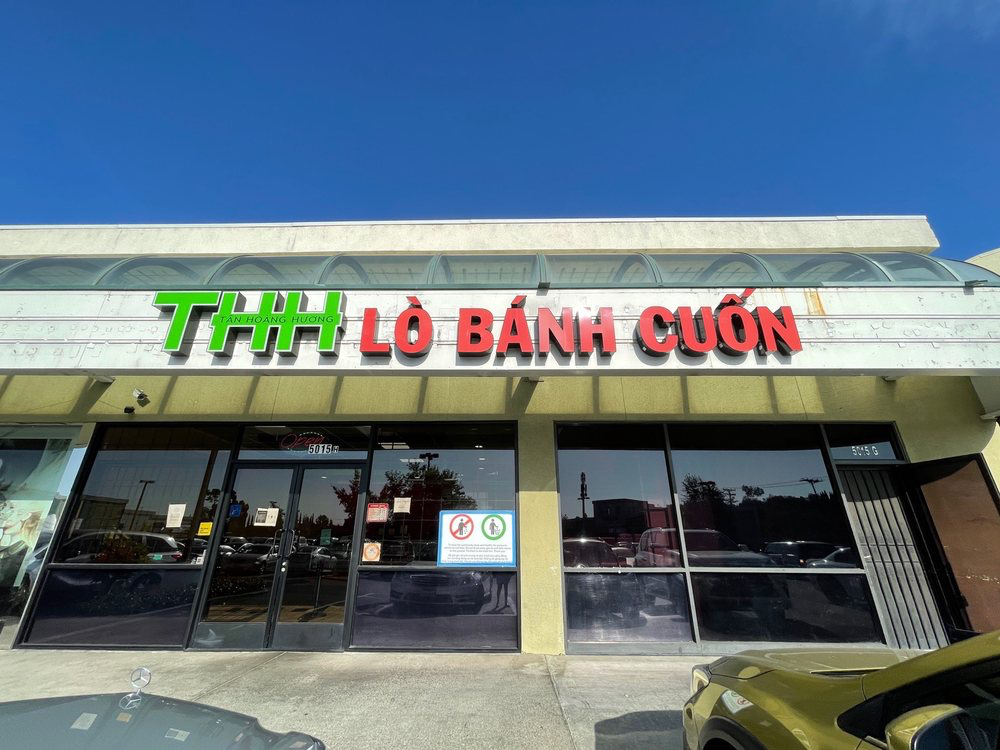 Tan Hoang Huong, W Edinger Ave EBT Restaurant